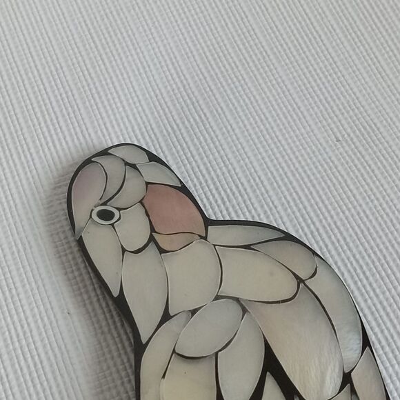 Vintage Unsigned Lee Sands Dyed Mother Of Pearl Large Parrot Statement Pendant - Picture 7 of 10